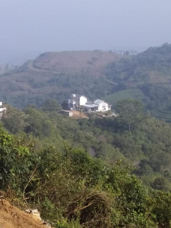 Sun And Lake View Resort Vagamon Exterior photo